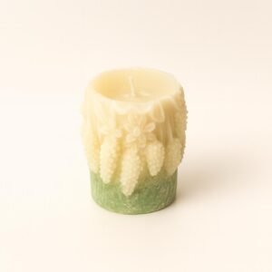 holiday scented candle